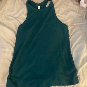 Ribbed razor-back tank top